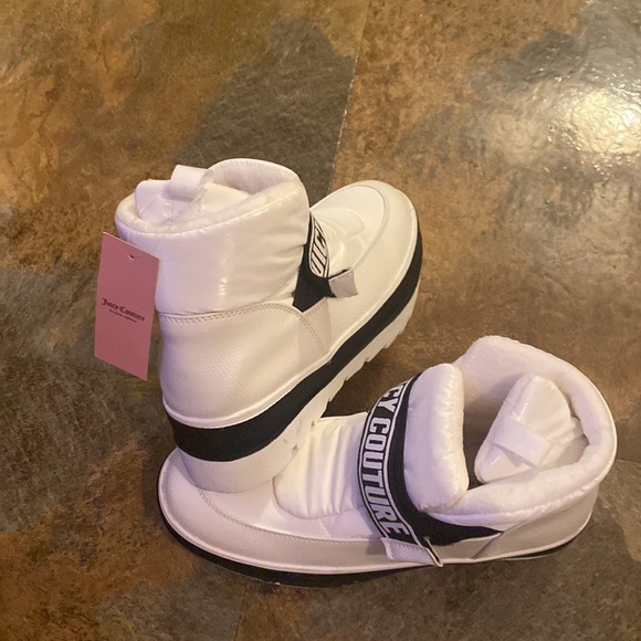 Ladies Juicy couture boots. - Picture 3 of 3